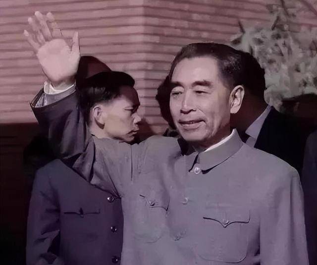 下了道命令罗舜初劝道：彭总千万不能打瓦力